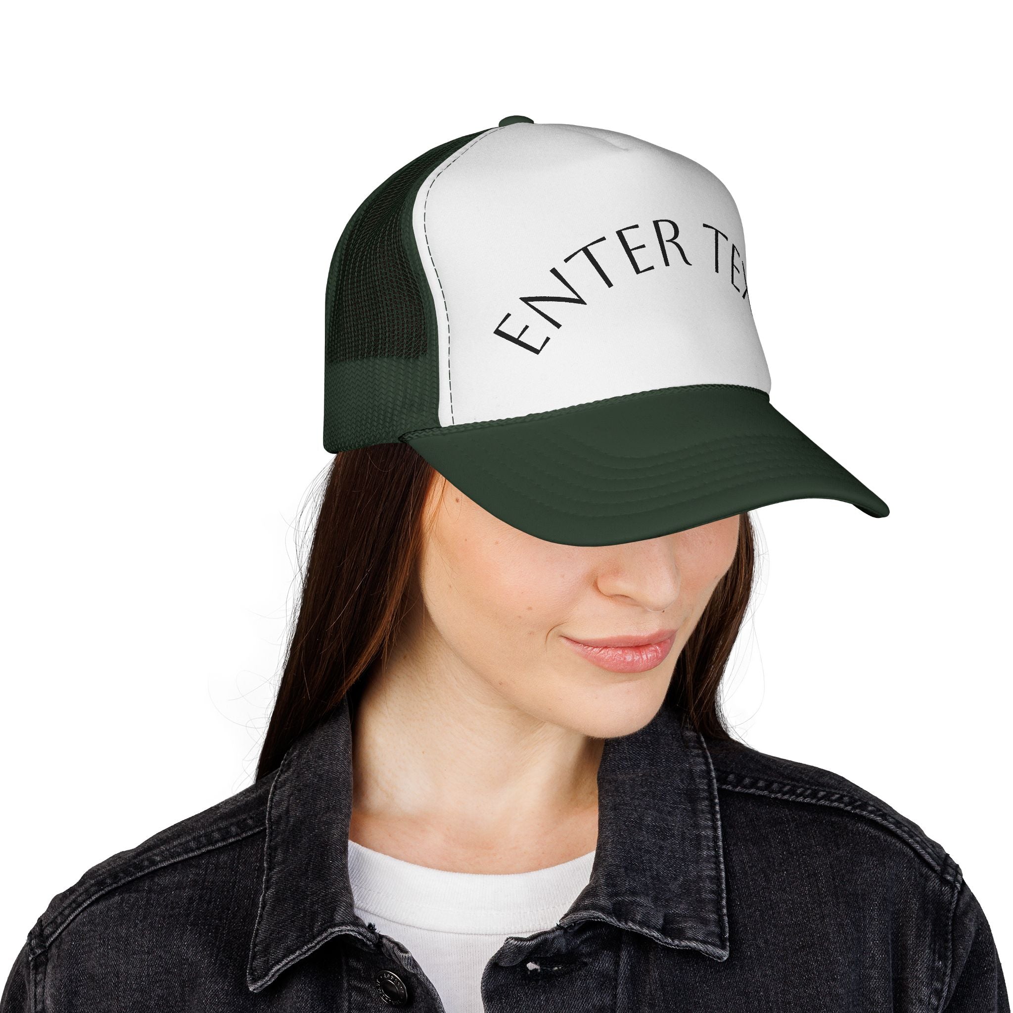 Individuelle Trucker Cap mit gebogenem Text — Personalisierte Mesh-Kappe